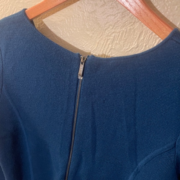 Talbots pure merina wool long sleeve sweater dress. V-neck. Pure Merina wool. - Picture 6 of 6